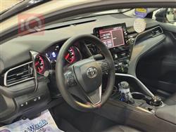 تۆیۆتا کامری